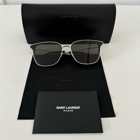 SUNGLASSES - Picture 8 of 8